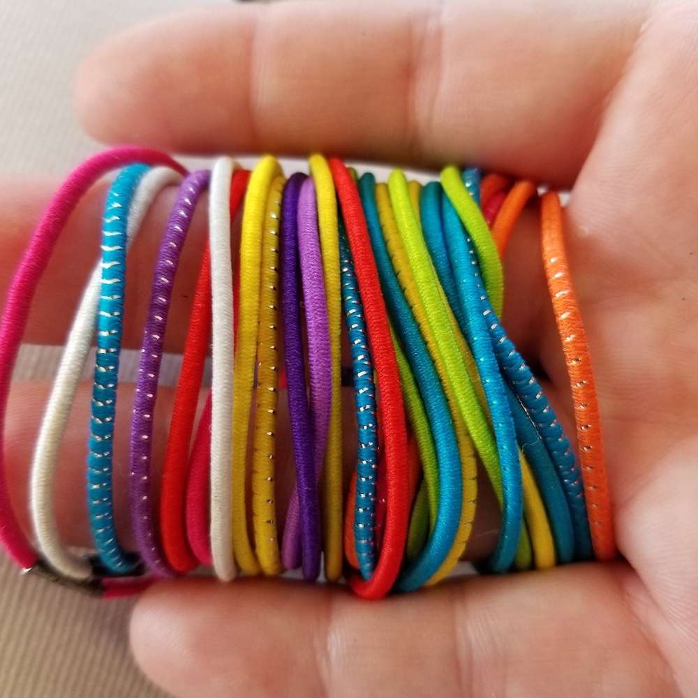 Hair ties - Picture 3 of 5